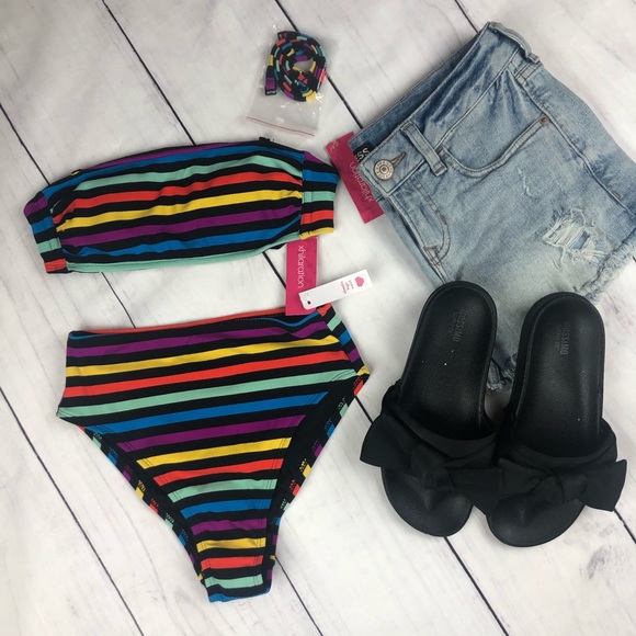 Xhilaration Two Piece Swimsuit - Picture 3 of 5